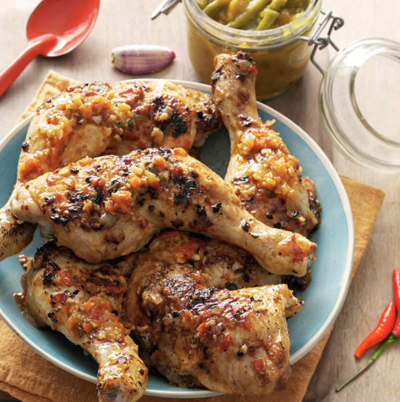 Pollo Piri Piri al estilo Salsas del Valle